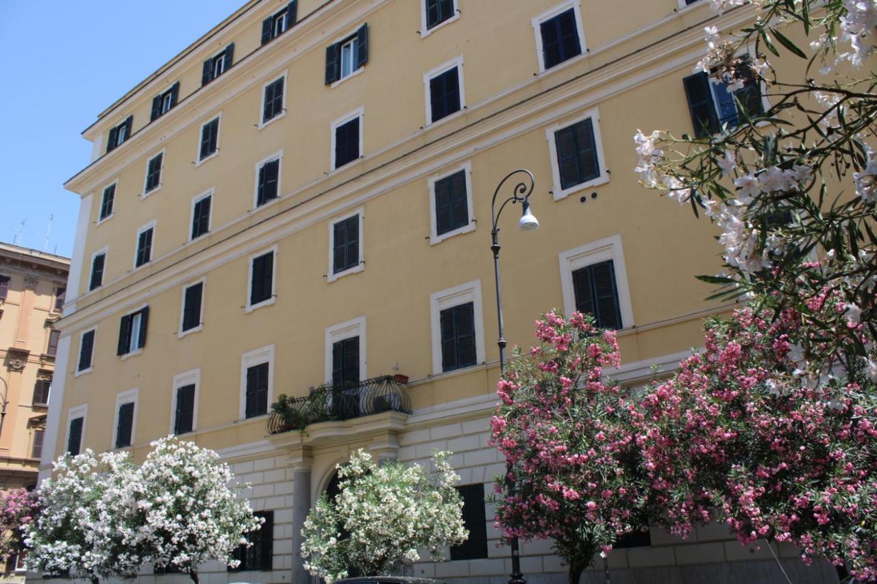Colosseum New Charming Apartment Rom Exterior foto